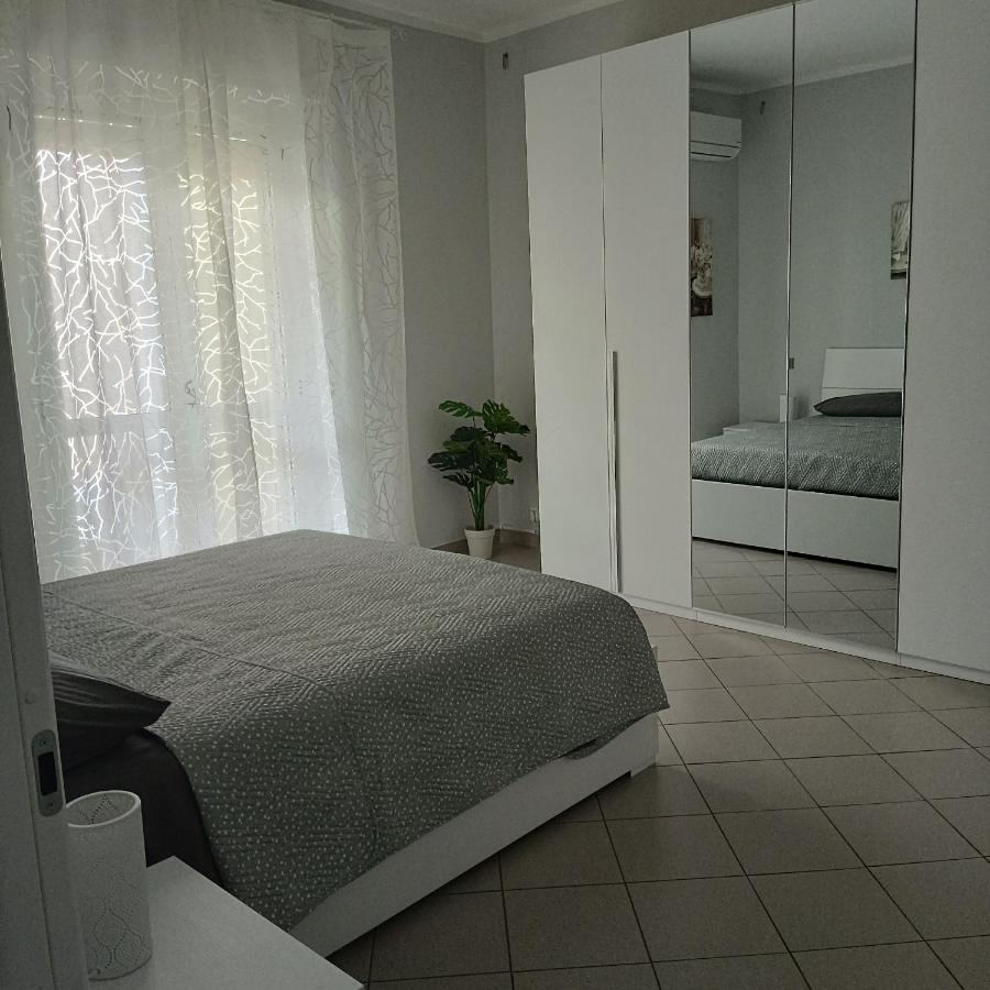 Appartamento Conte Verde Vercelli Buitenkant foto